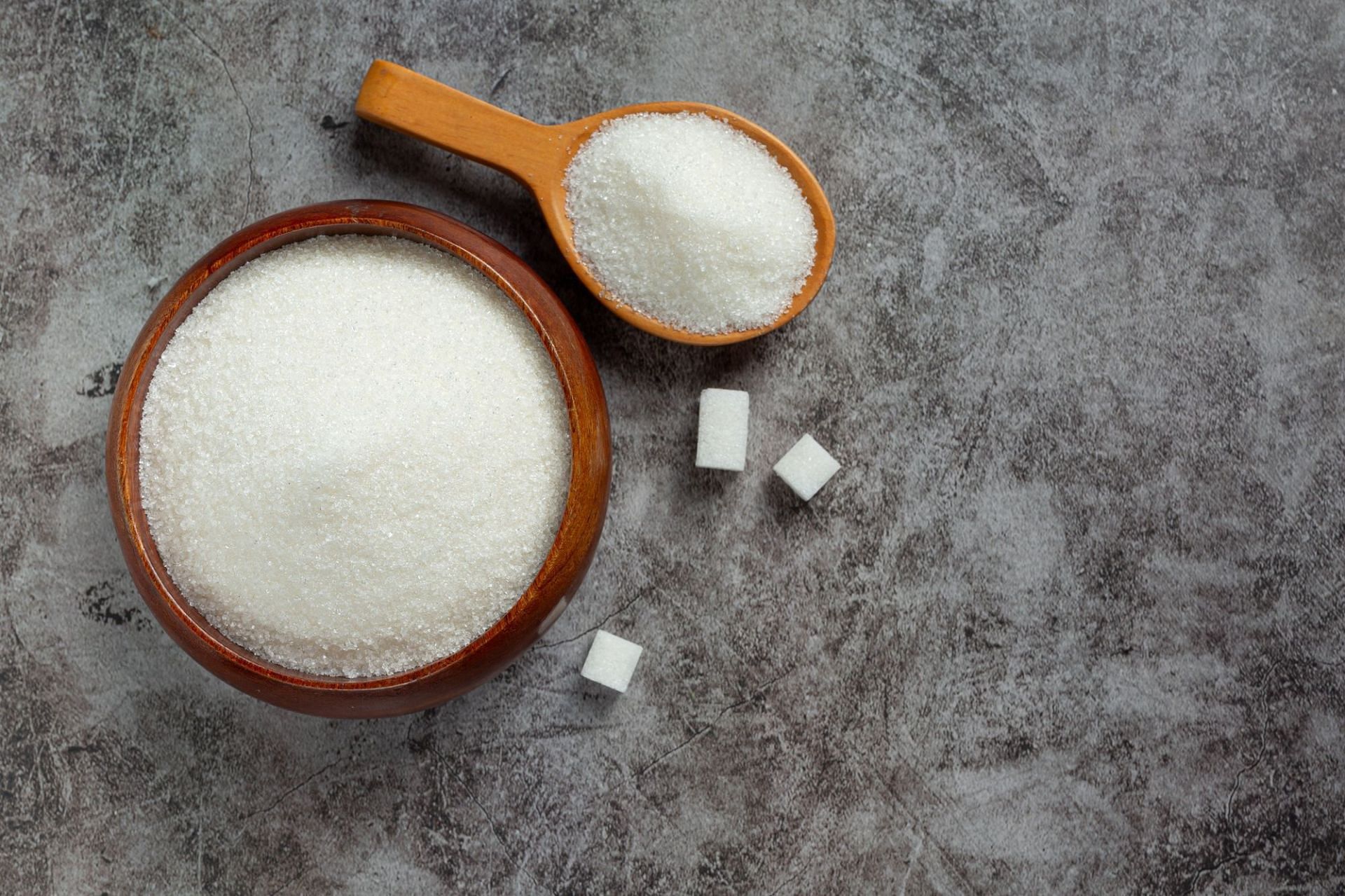Science behind the benefits of drinking baking soda. (Image via Freepik)